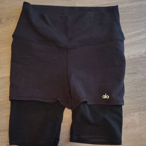 ALO Yoga Women's Dark Bike Shorts